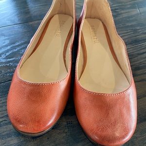 NIB. Bed Stu leather flats. 8.5